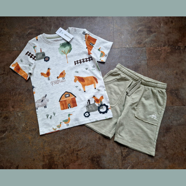 George Jungen Set T-Shirt Shorts Bermuda Farm Bauernhof Pferd neu