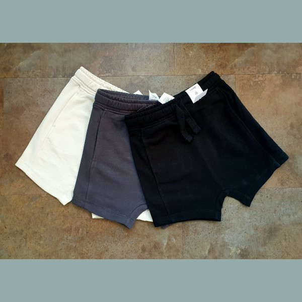 George Jungen Set 3 Shorts Hosen Bermudas schwarz grau beige 3-4/104